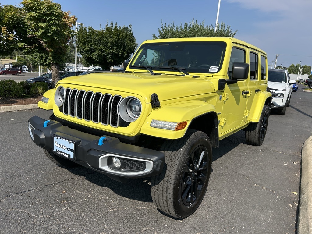 2024 Jeep Wrangler Sahara 4xe photo 4