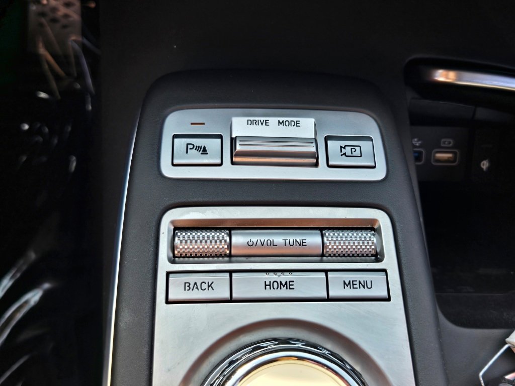 2022 Genesis GV70 2.5T Sport Prestige photo 24