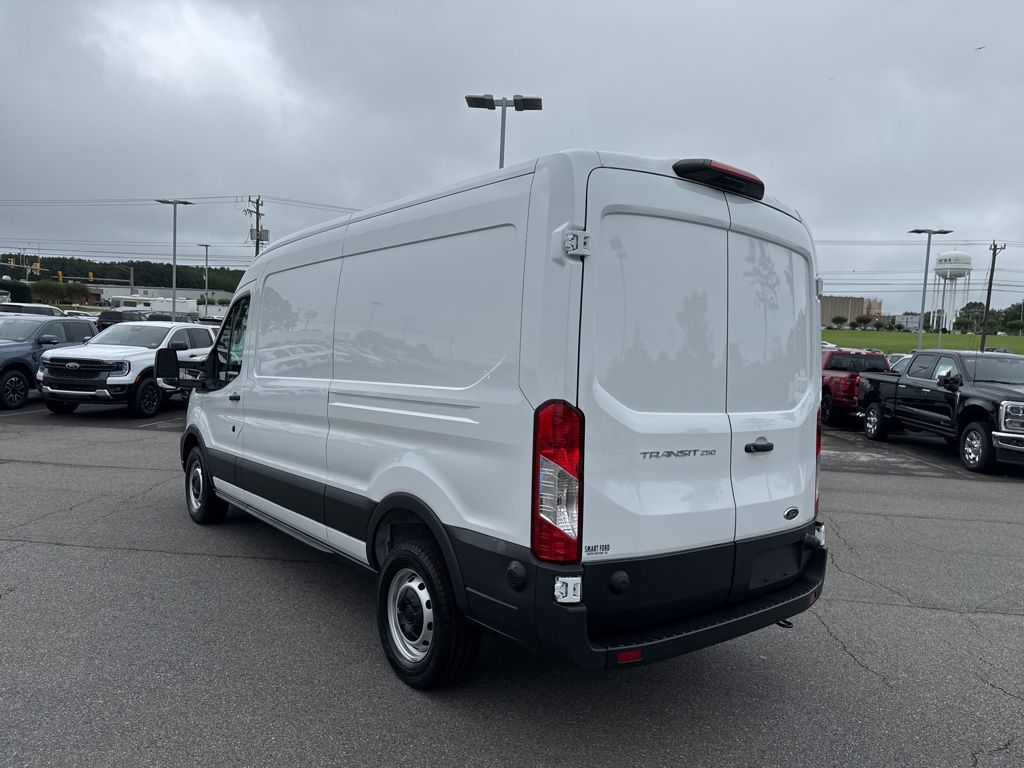2025 Ford Transit Cargo Van photo 3