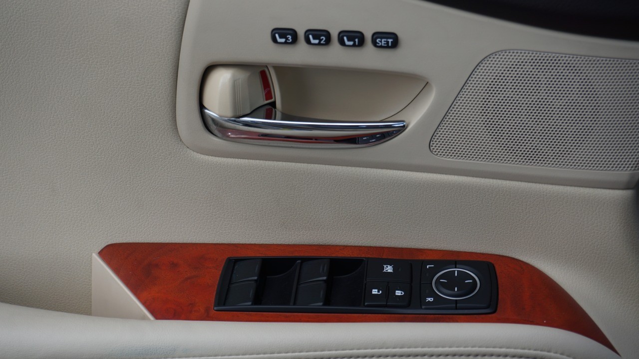 2011 Lexus RX 350 photo 20