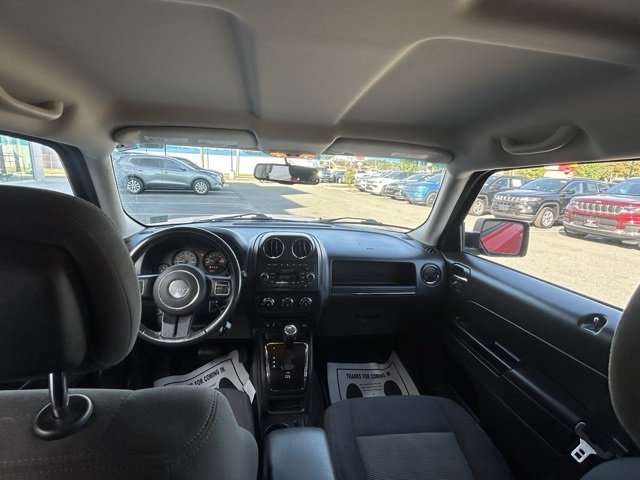 2015 Jeep Patriot Latitude photo 28