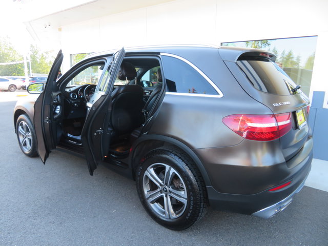 2018 Mercedes Benz GLC 300 4MATIC photo 8