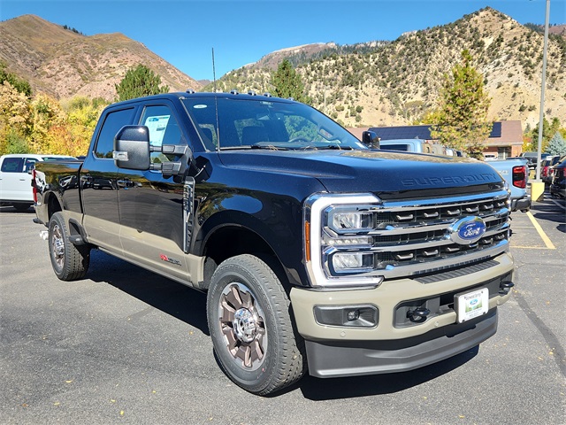 2026 Ford F-350 Super Duty King Ranch's photo