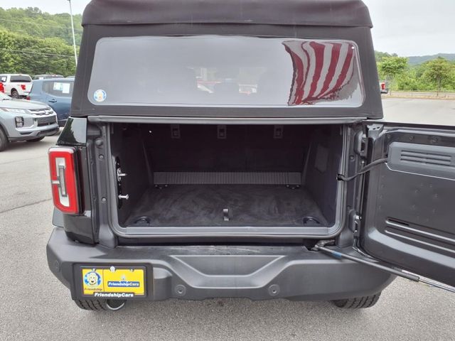 2024 Ford Bronco Outer Banks photo 13