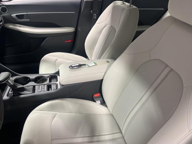 2026 Hyundai Sonata SE photo 4