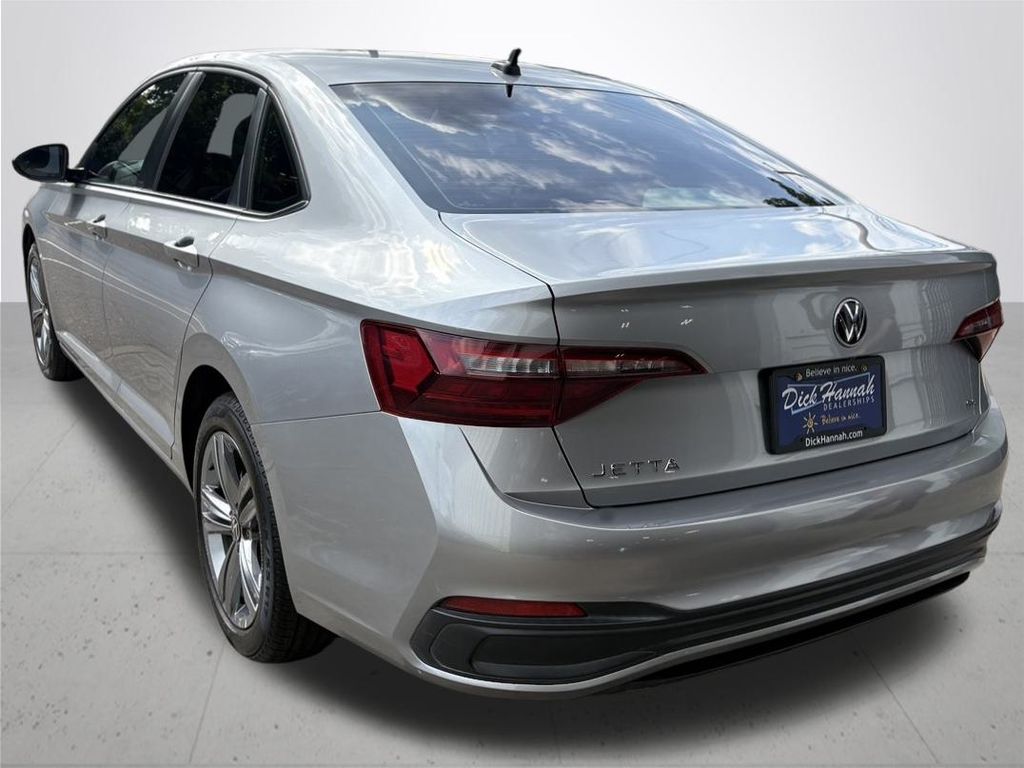 2022 Volkswagen Jetta 1.5T SE photo 10