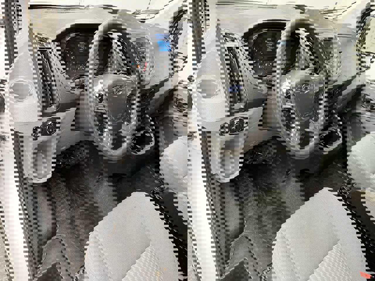 2016 Ford Transit Cargo Van photo 4