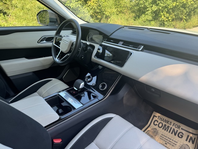 2022 Land Rover Range Rover Velar S photo 28