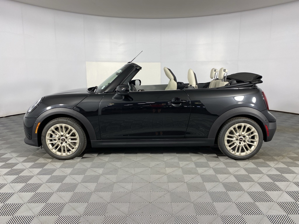 2026 Mini Cooper Convertible Signature photo 4