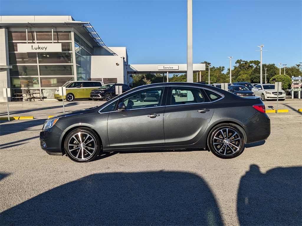 2017 Buick Verano Sport Touring photo 4
