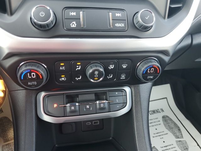 2023 Gmc Acadia SLE photo 24