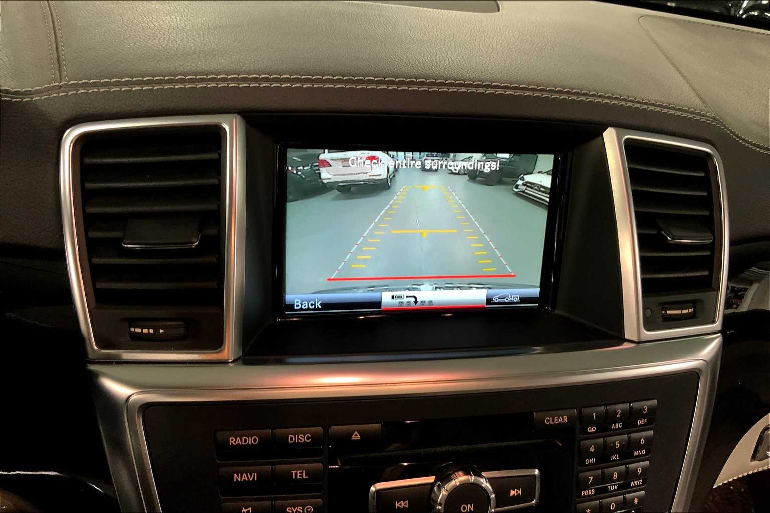 2015 Mercedes Benz ML 350 photo 24