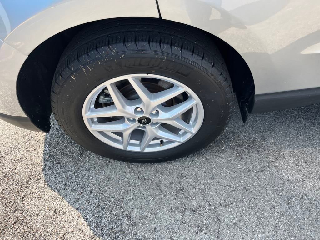 2024 Ford Edge SEL photo 28