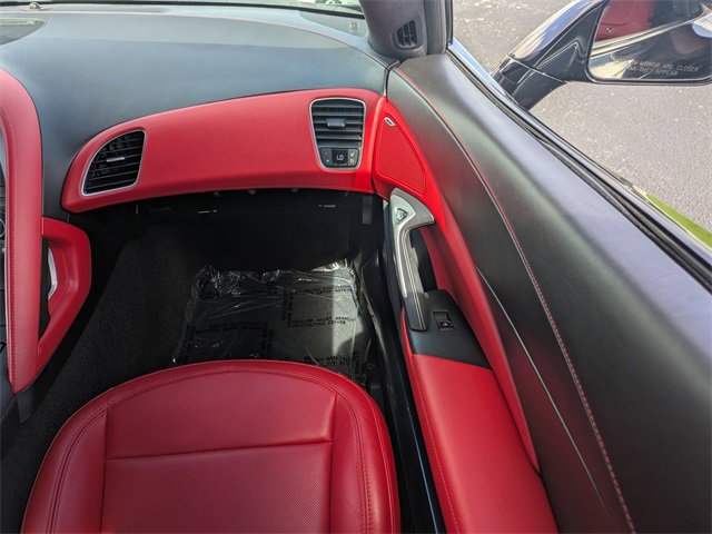 2015 Chevrolet Corvette Stingray Z51 3LT photo 18