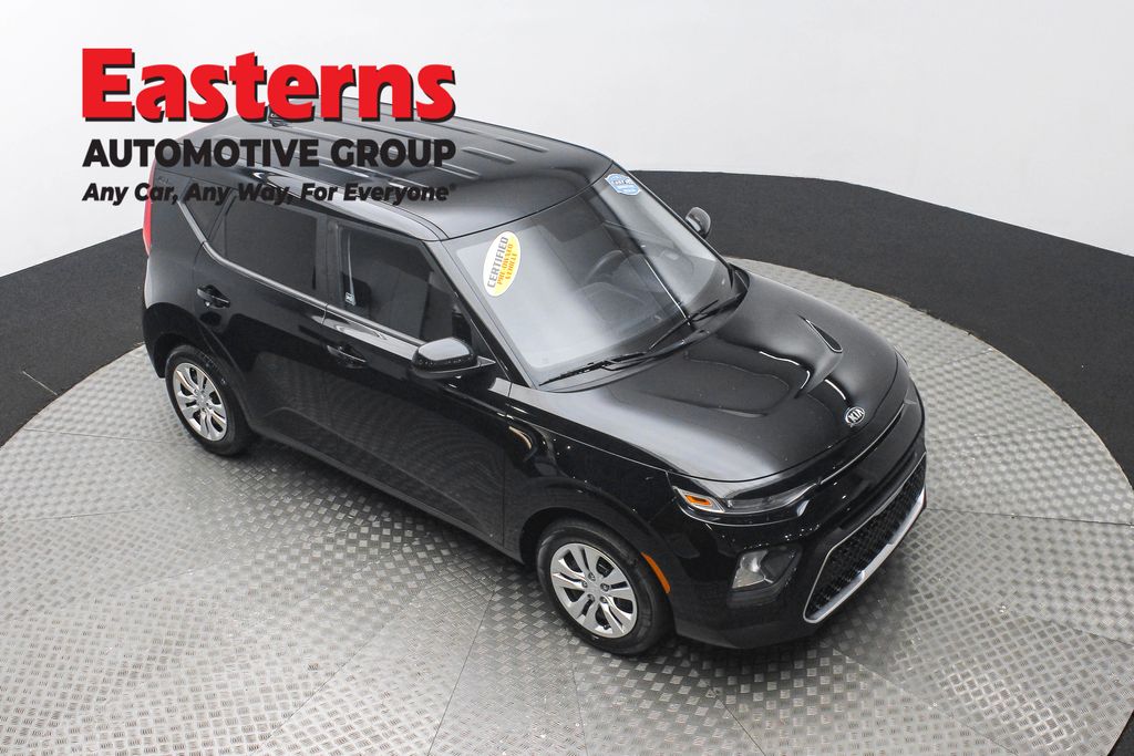 2021 Kia Soul LX photo 3