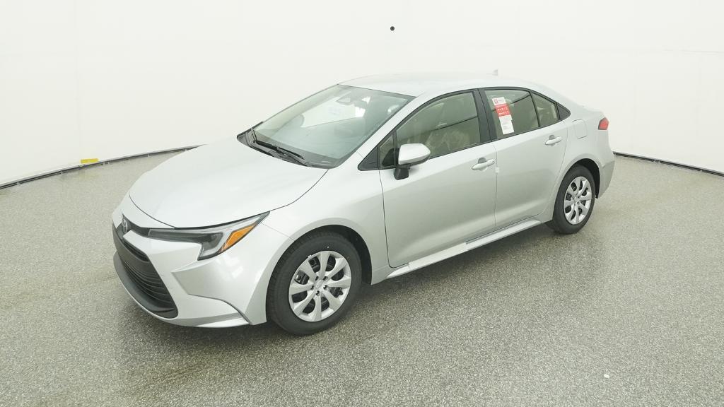 2026 Toyota Corolla LE's photo