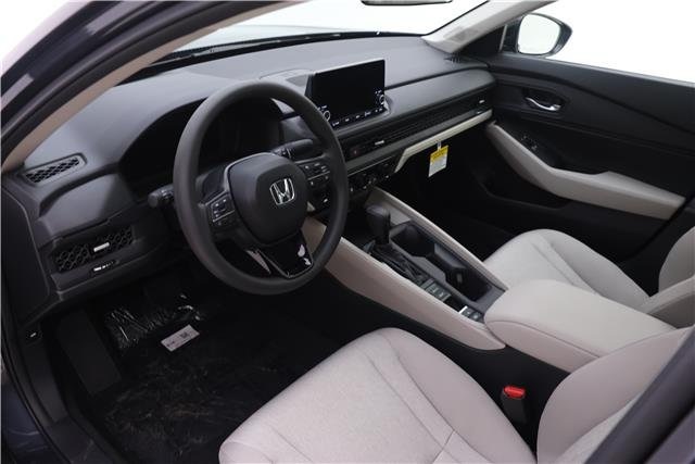 2025 Honda Accord SE photo 3