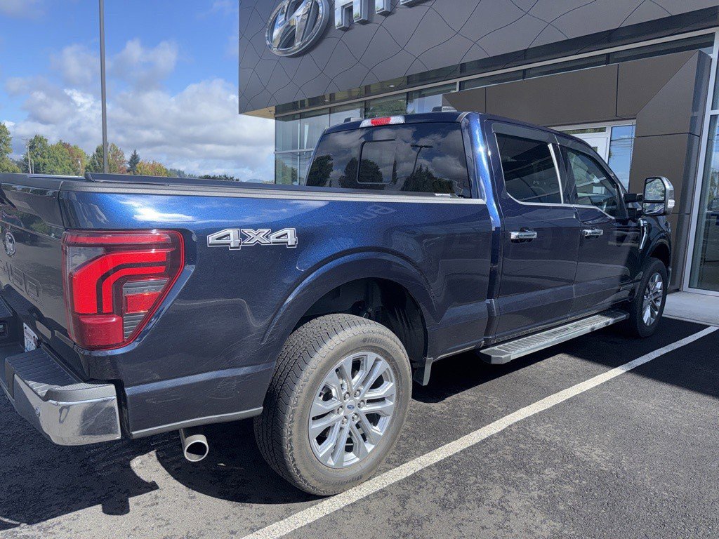2024 Ford F-150 Lariat photo 3