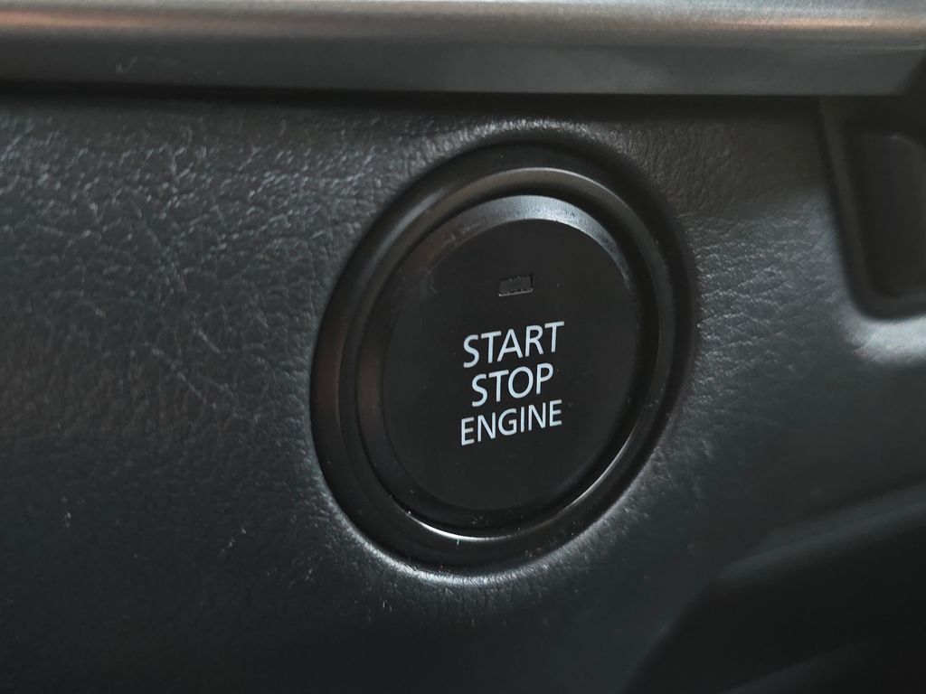 2022 Mazda CX-30 2.5 Select photo 26