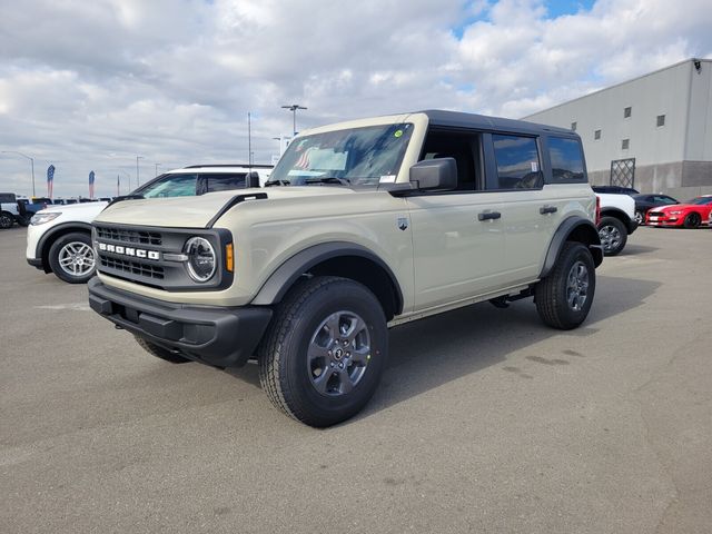 2025 Ford Bronco Big Bend photo 2