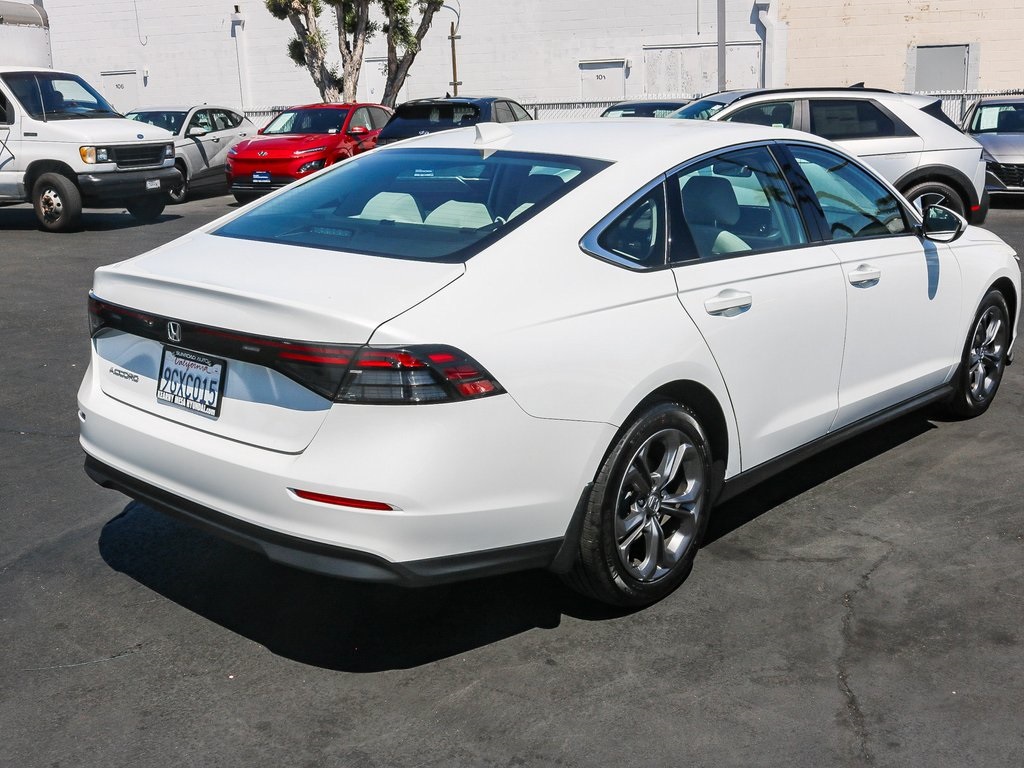 2023 Honda Accord EX photo 9