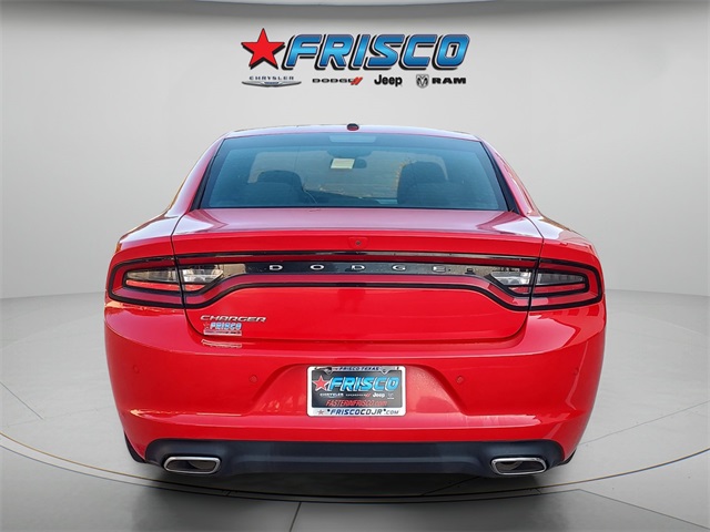 2022 Dodge Charger SXT photo 6