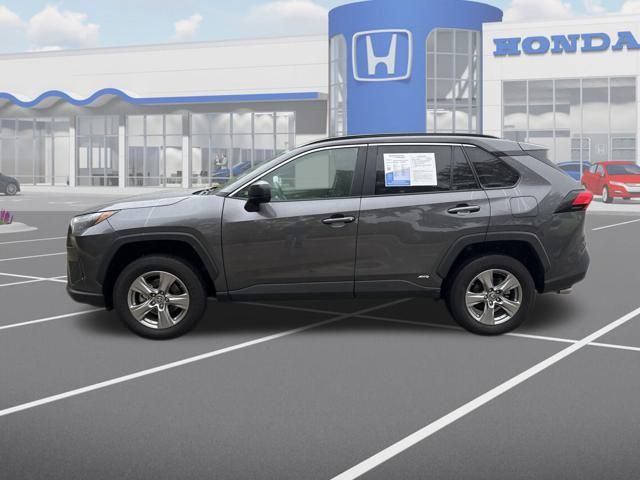 2024 Toyota RAV4 Hybrid LE photo 4