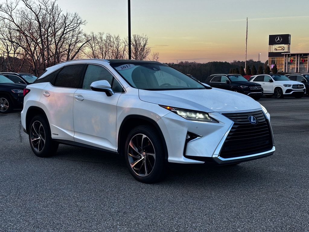 2017 Lexus RX 450h's photo