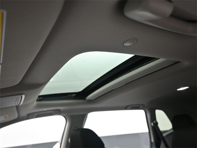 2026 Honda CR-V EX photo 3