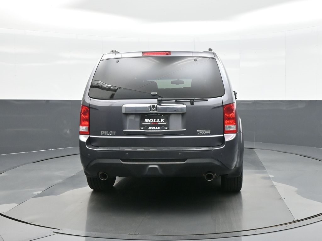 2015 Honda Pilot Touring photo 4