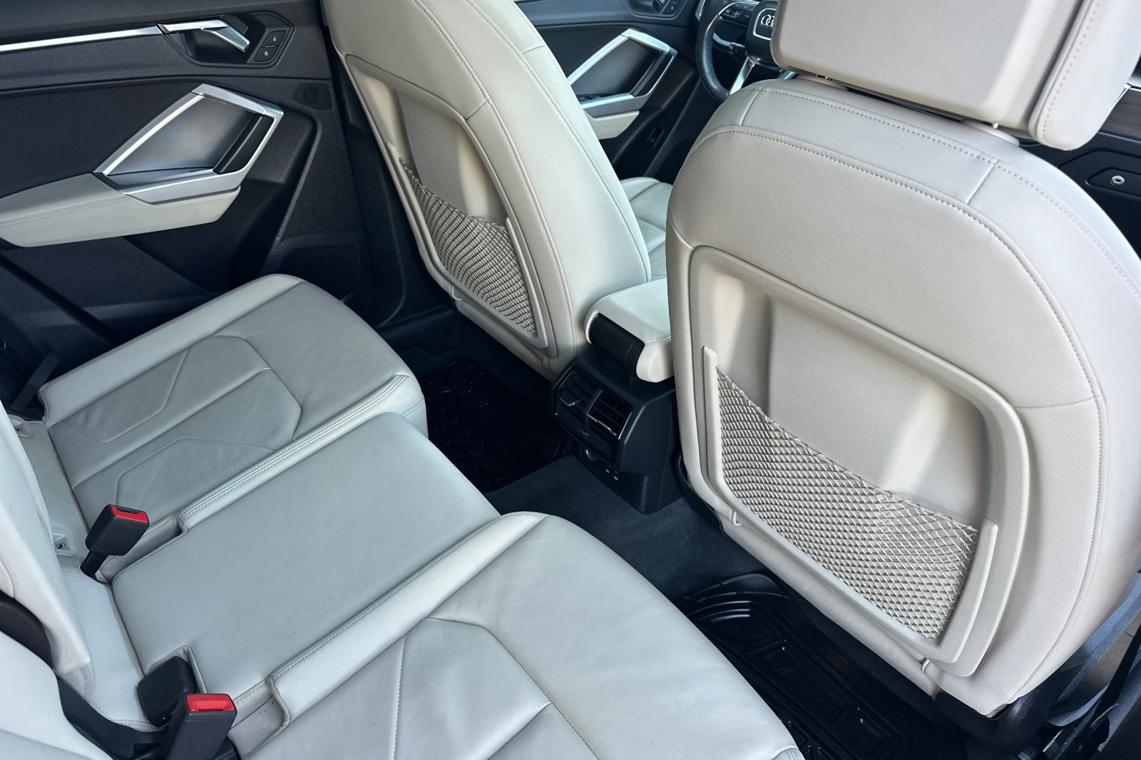 2019 Audi Q3 Premium Plus photo 17
