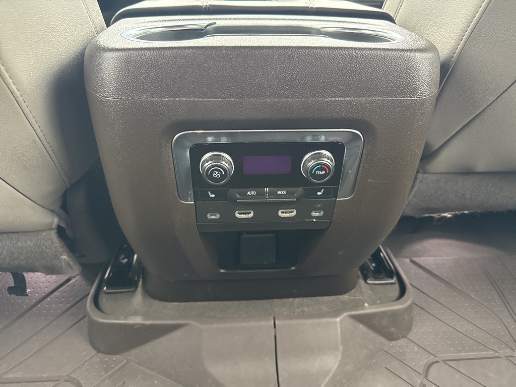 2023 Chevrolet Tahoe Z71 photo 29
