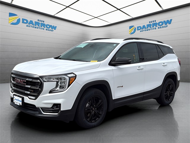 2023 GMC Terrain AT4's photo