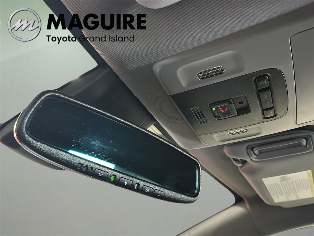 2024 Toyota Camry Hybrid XSE photo 4