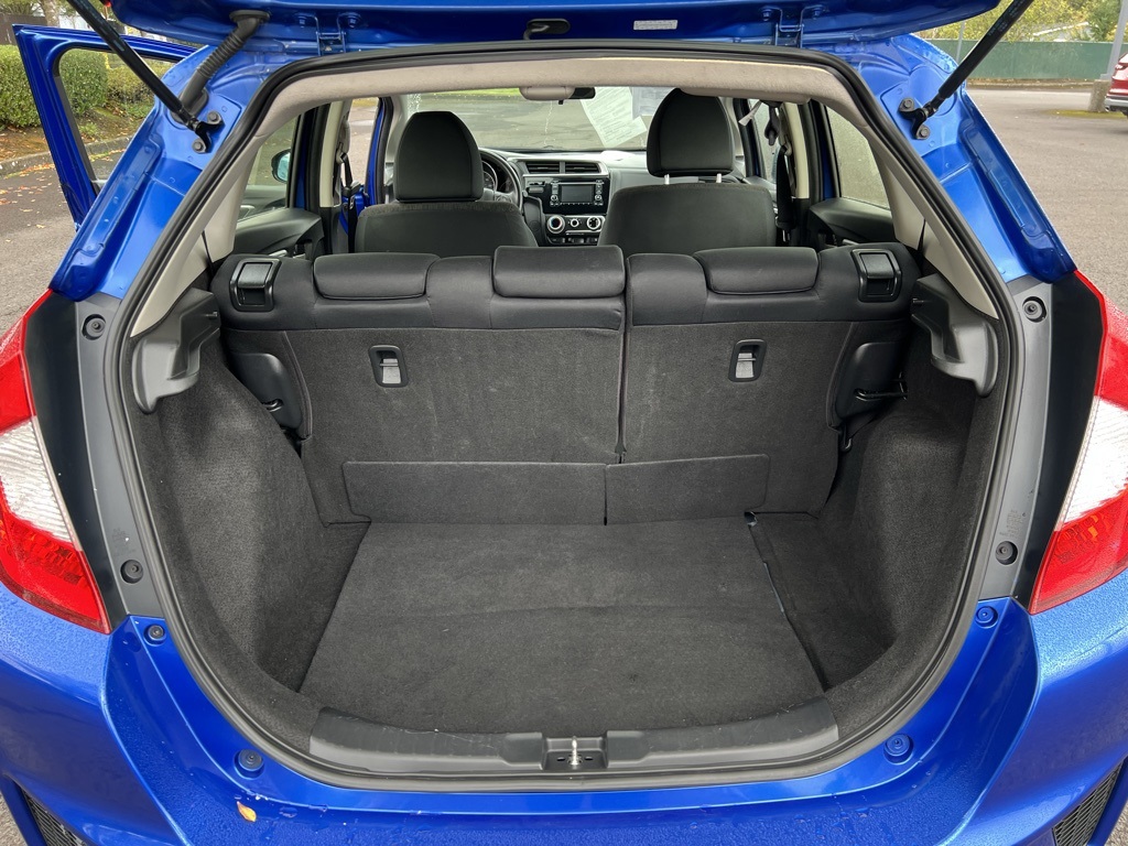 2017 Honda Fit LX photo 8