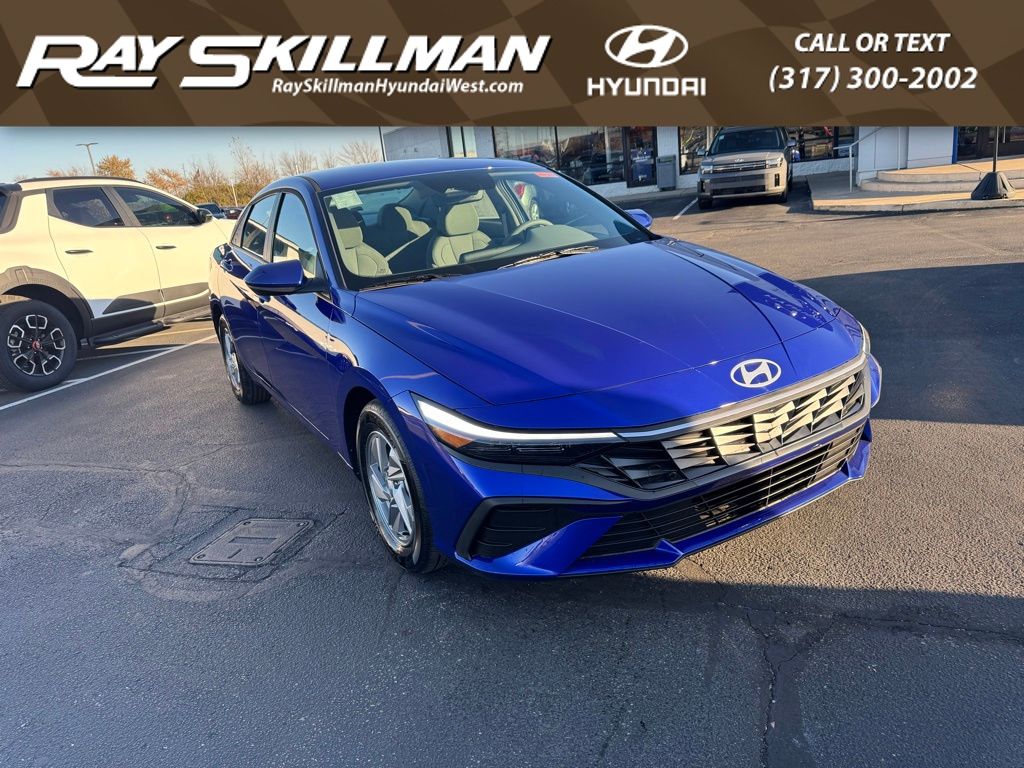 2026 Hyundai Elantra SE's photo