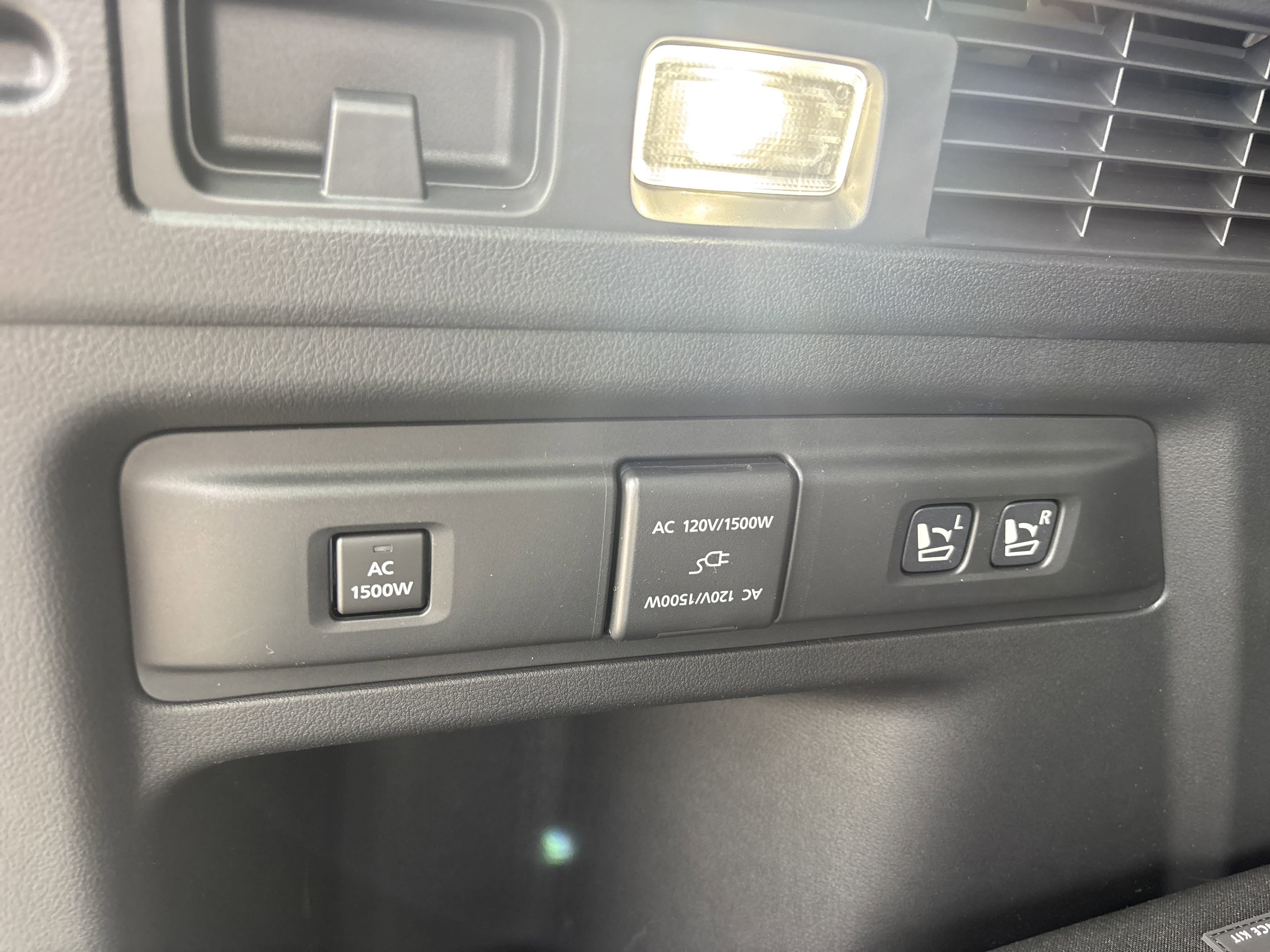 2025 Mazda CX-70 Plug-in Hybrid Premium Plus photo 4