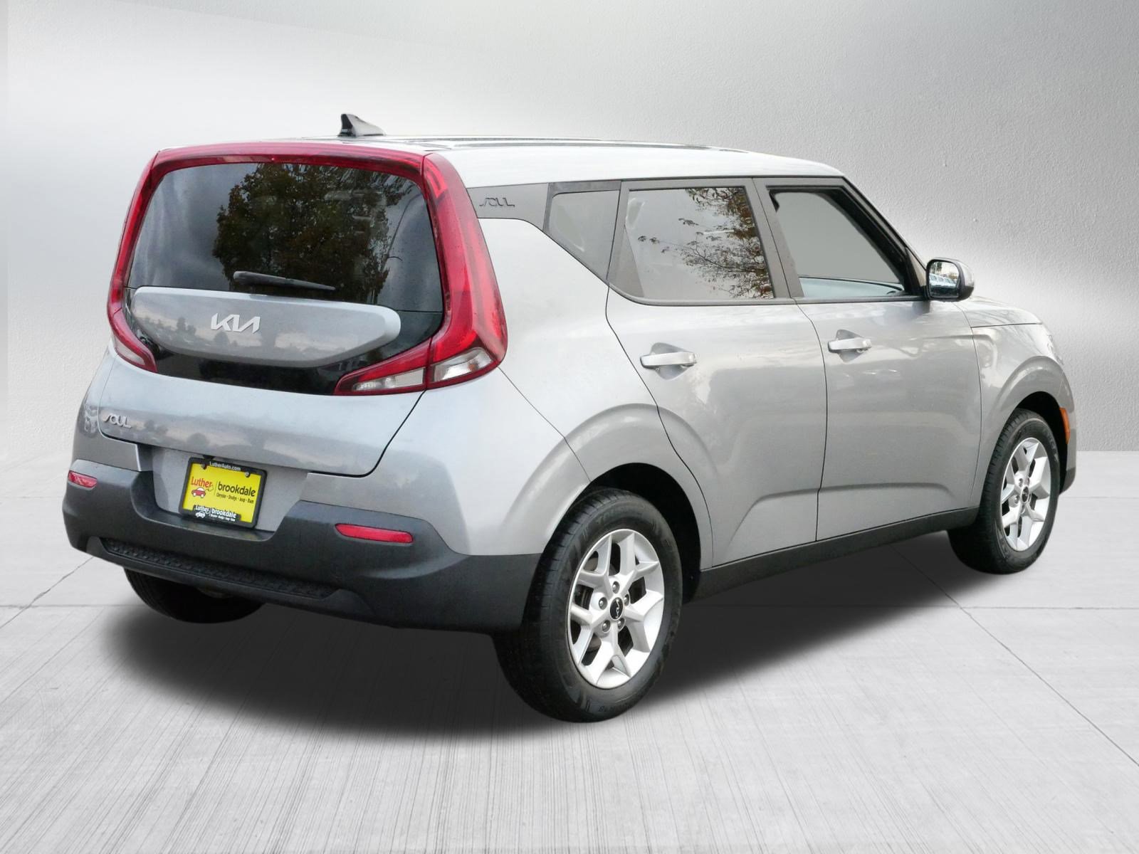2022 Kia Soul LX photo 4