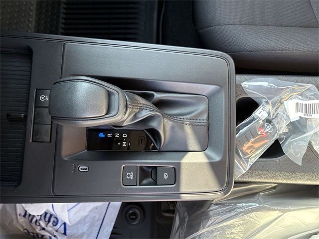 2026 Toyota Corolla Cross LE photo 21