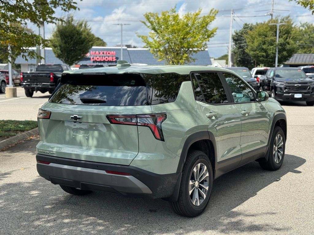 2026 Chevrolet Equinox LT photo 3