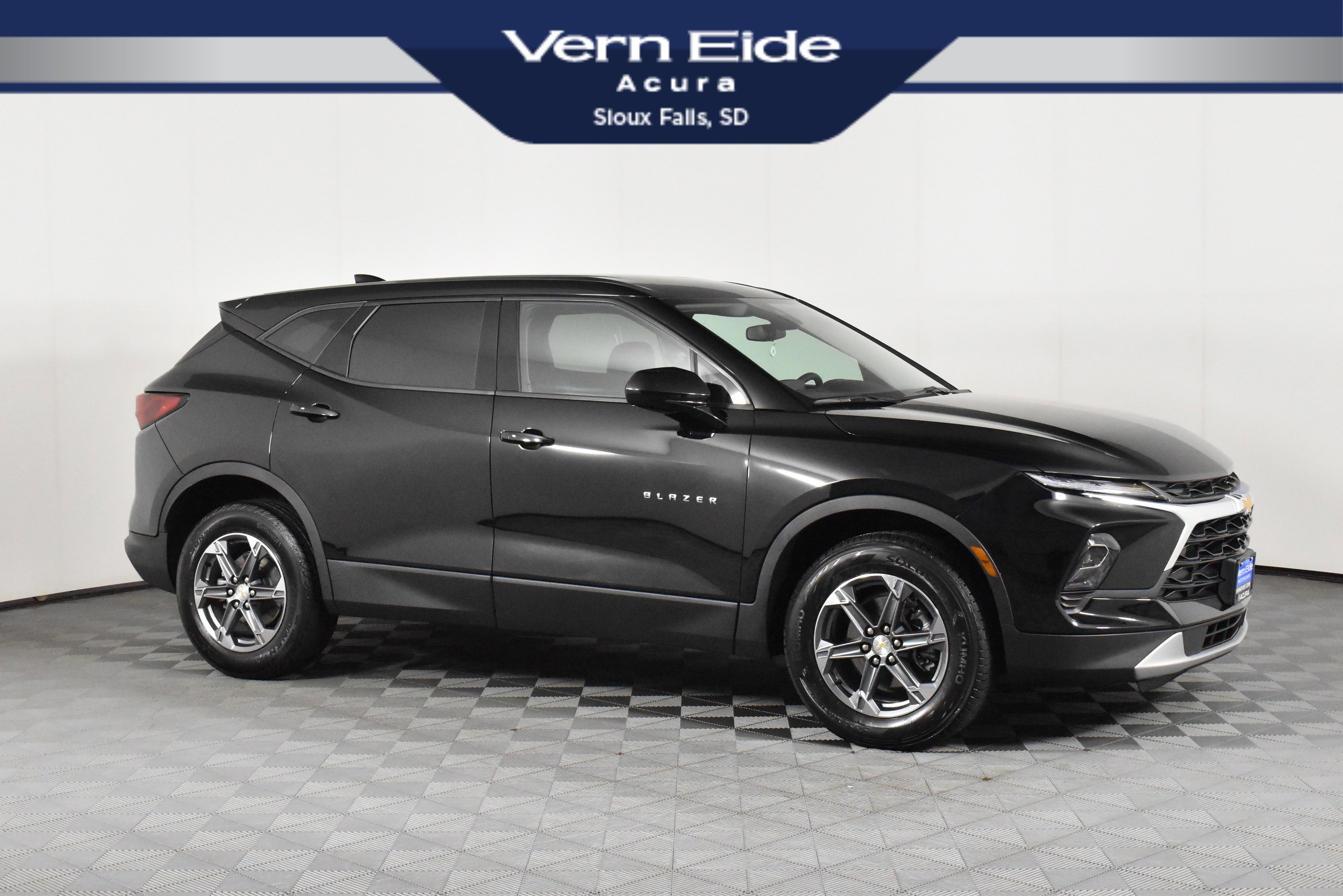 2025 Chevrolet Blazer 2LT's photo