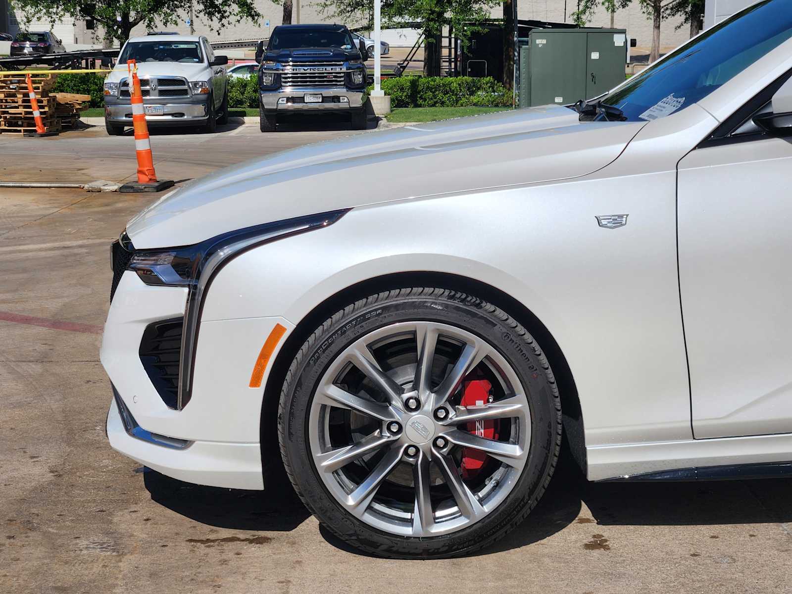 2025 Cadillac CT4 Sport photo 5