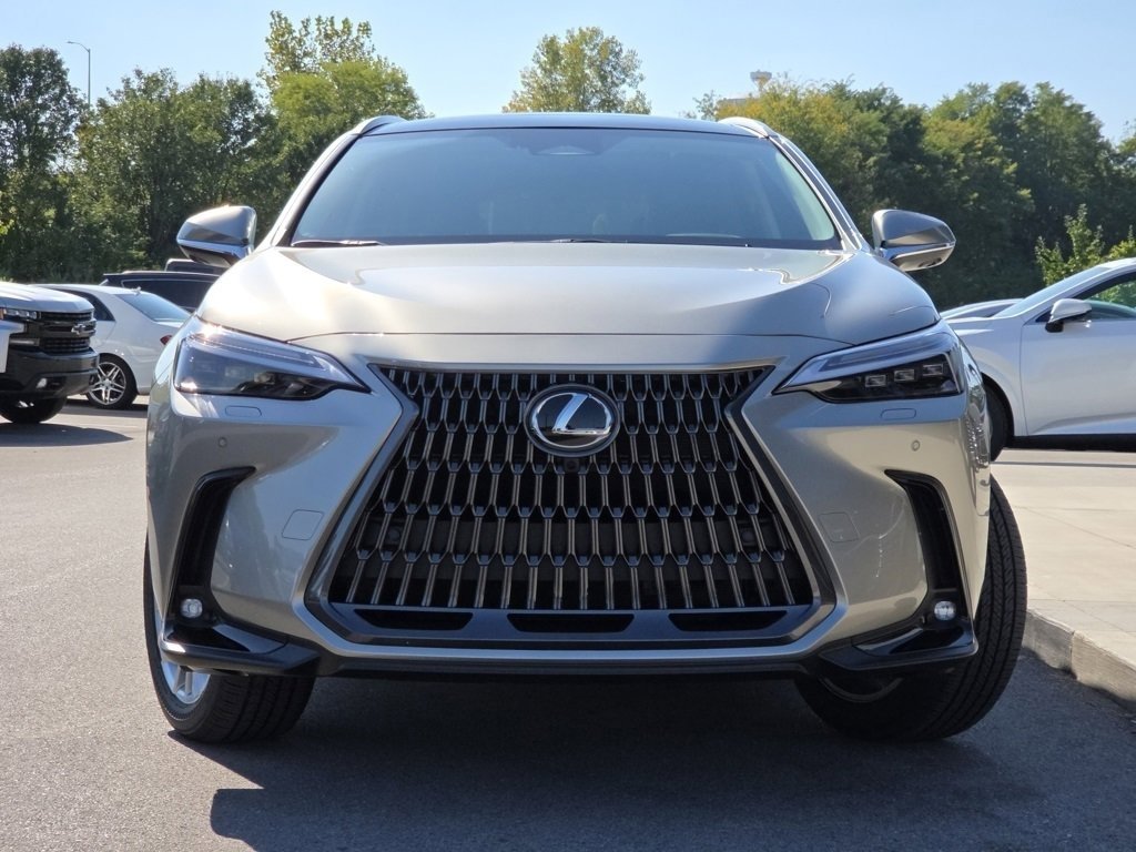 2026 Lexus NX 350h Luxury AWD photo 2