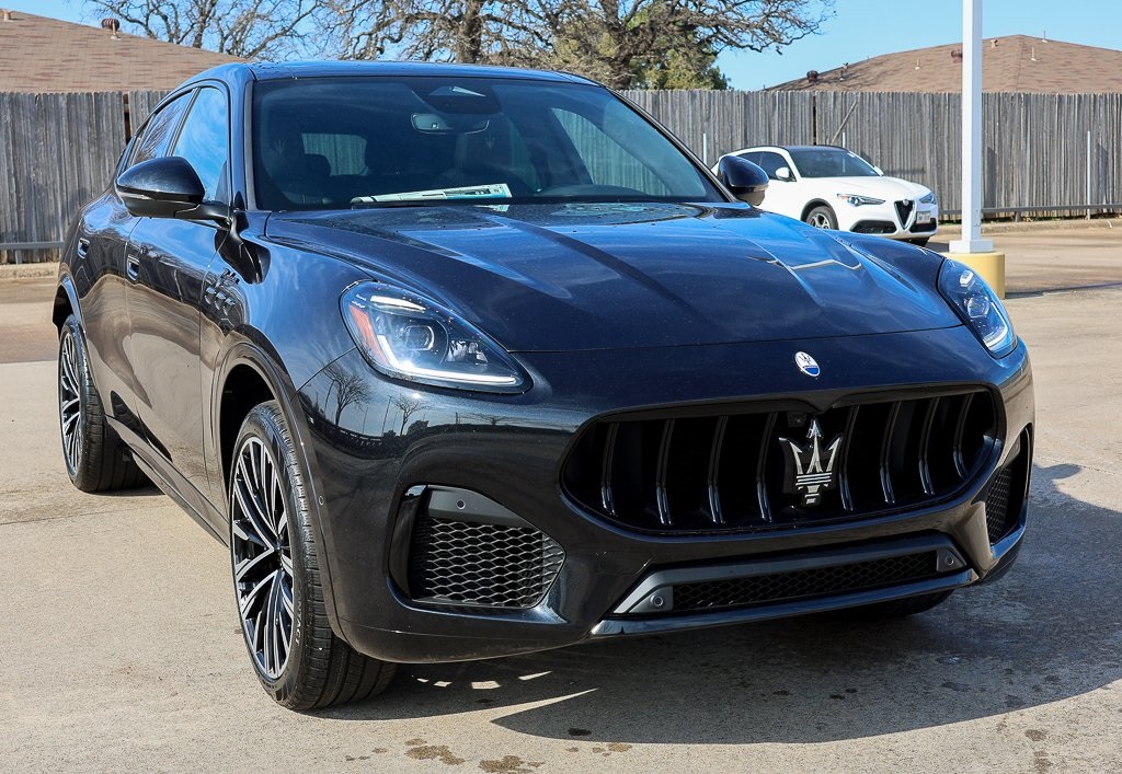 2025 Maserati Grecale MODENA's photo