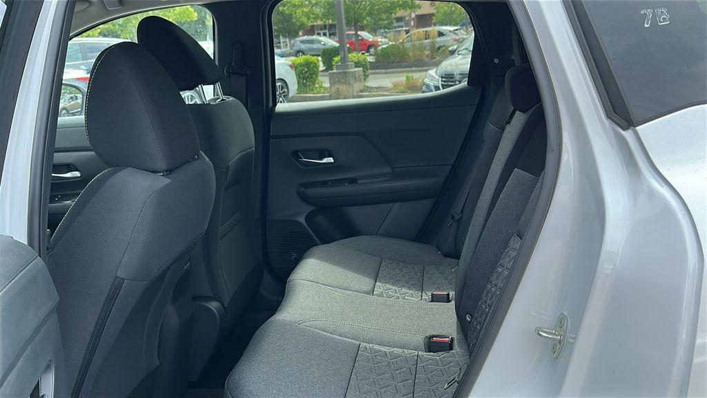 2025 Nissan Murano SV photo 21