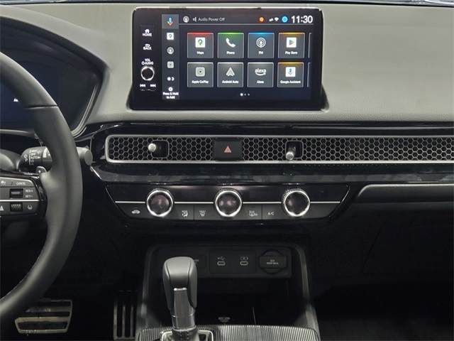 2026 Honda Civic Hatchback Sport Touring photo 14