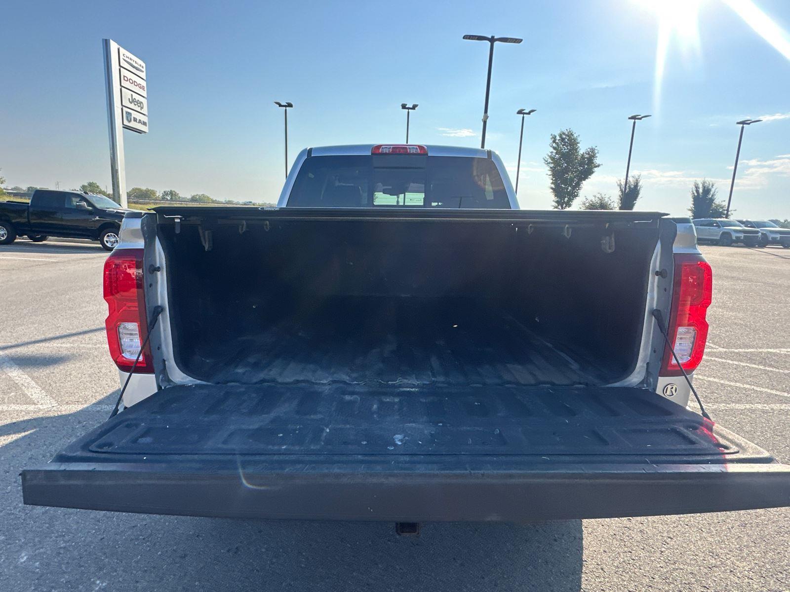 2018 Chevrolet Silverado 1500 LTZ photo 4