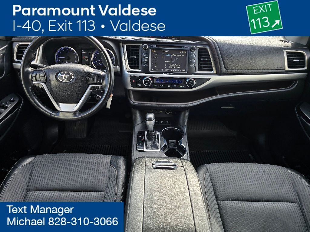 2019 Toyota Highlander LE Plus photo 3