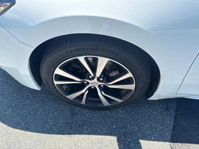 2018 Nissan Maxima Platinum photo 10