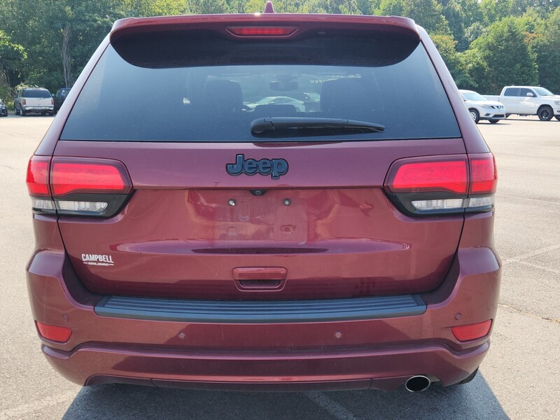 2020 Jeep Grand Cherokee Altitude photo 4